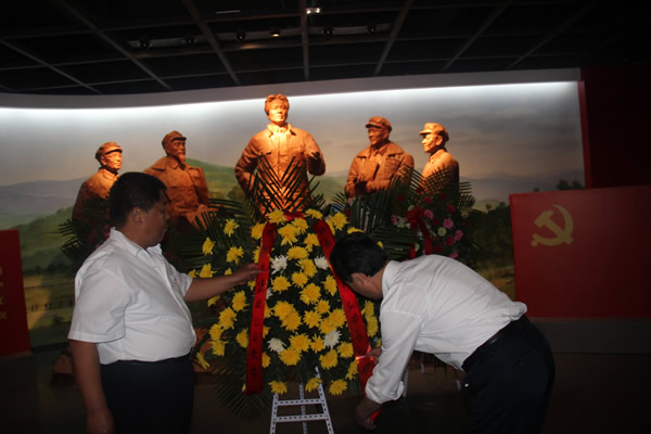 隴運集團公司黨委開展“不忘初心、牢記使命”紀念建黨98周年主題黨日活動