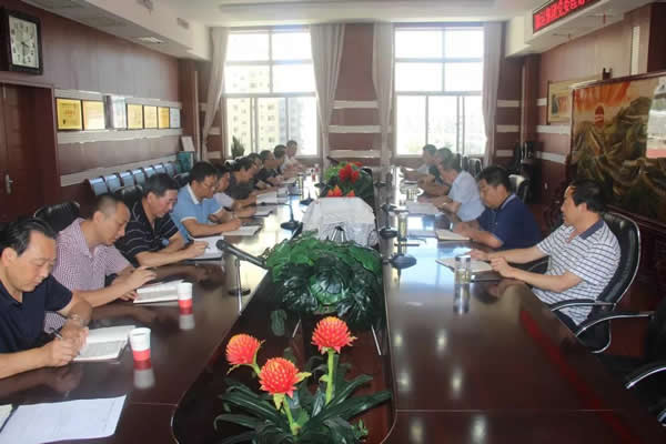 隴運集團公司黨委理論學(xué)習(xí)中心組召開2019年度第三次學(xué)習(xí)(擴大)會議